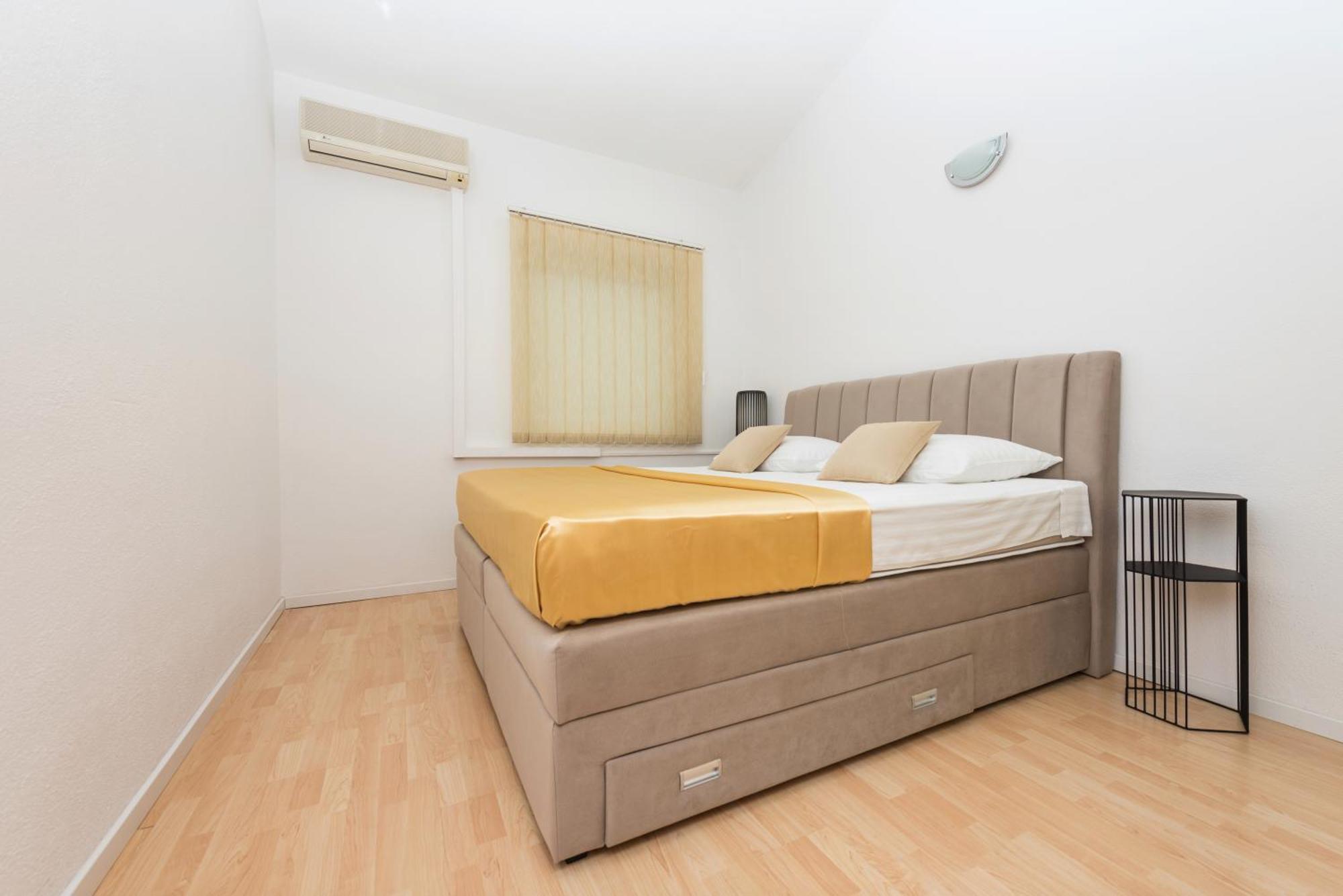 Apartman Filipovic Makarska Exterior photo